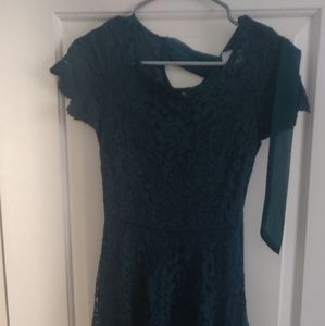 Long green lace prom dress